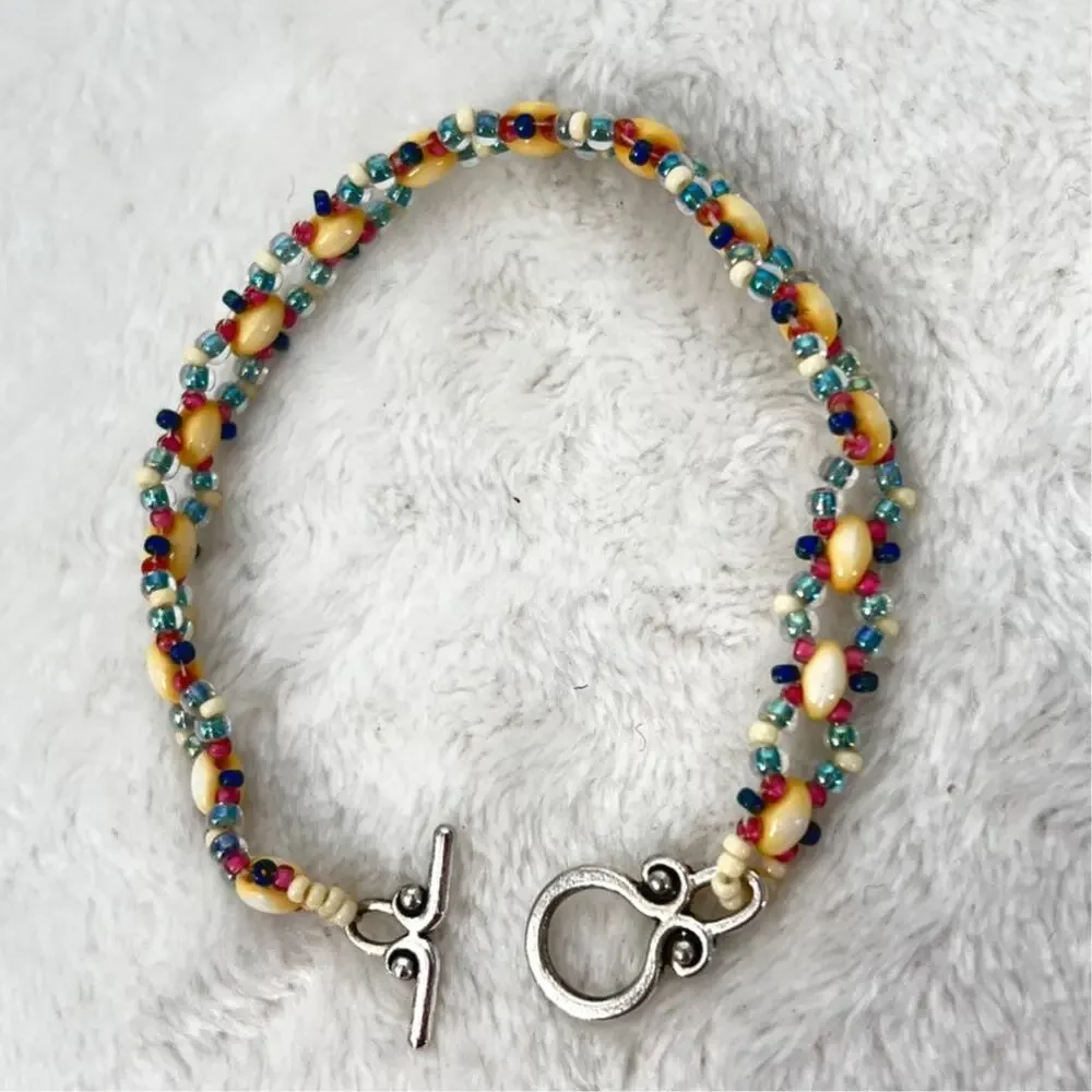 HANDMADE 'Haley' Bracelet in Yellow 7.5